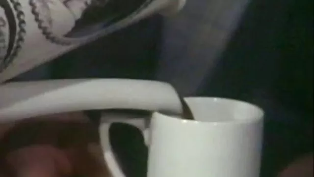 Mát-xa vuốt ve khách hàng châu Á mát-xa phim sex japan moi