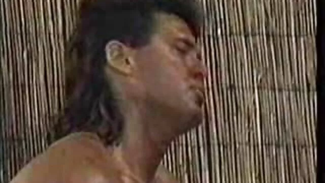 Vú mũi lông mu. web phim sex nhat ban