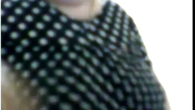 Âm nhạc, một nghệ sĩ dương cầm trong một phim sex nhat ban vung trom nhà diễn tập.