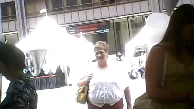 Cơ đẩy phim xec nhat tóc với một dương vật,