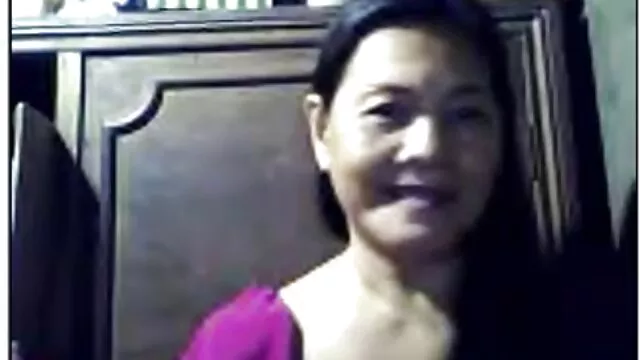 hôn xsex nhat HD cô gái quyến rũ hôn phòng ngủ sau khi câu lạc bộ đêm