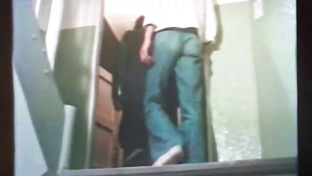 Mẹ, cho cô ấy thấy phim sek nhat con làm thế nào để một chàng trai hạnh phúc bởi tình dục.