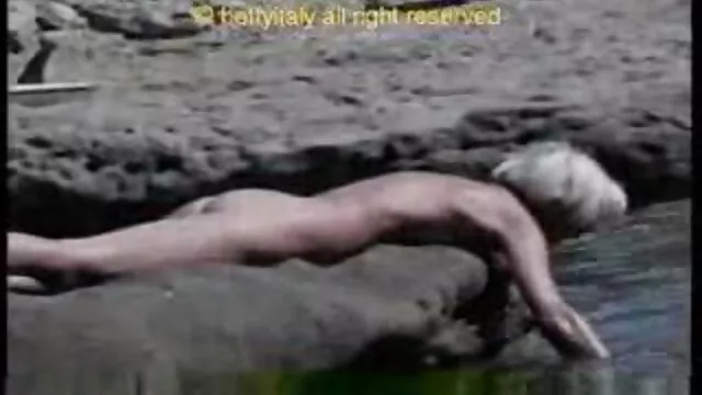 Tình phim jav nhật bản dục bằng con chó con vật xuất tinh