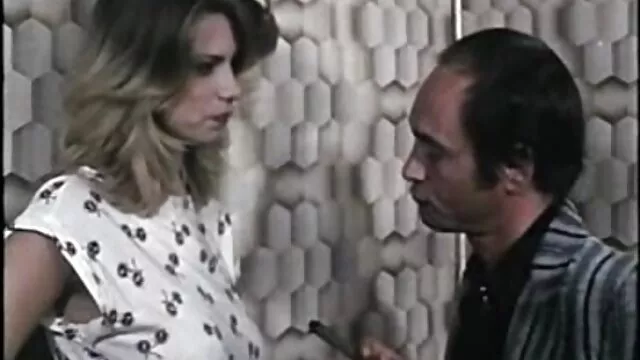 Liếm bởi quan hệ của Audrey Bitoni sau fim sez nhat ban một thổi kèn